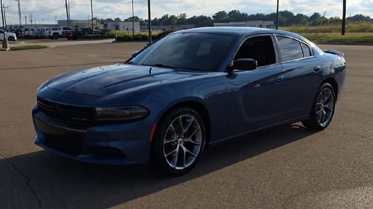 2023 Dodge Charger SXT photo 4