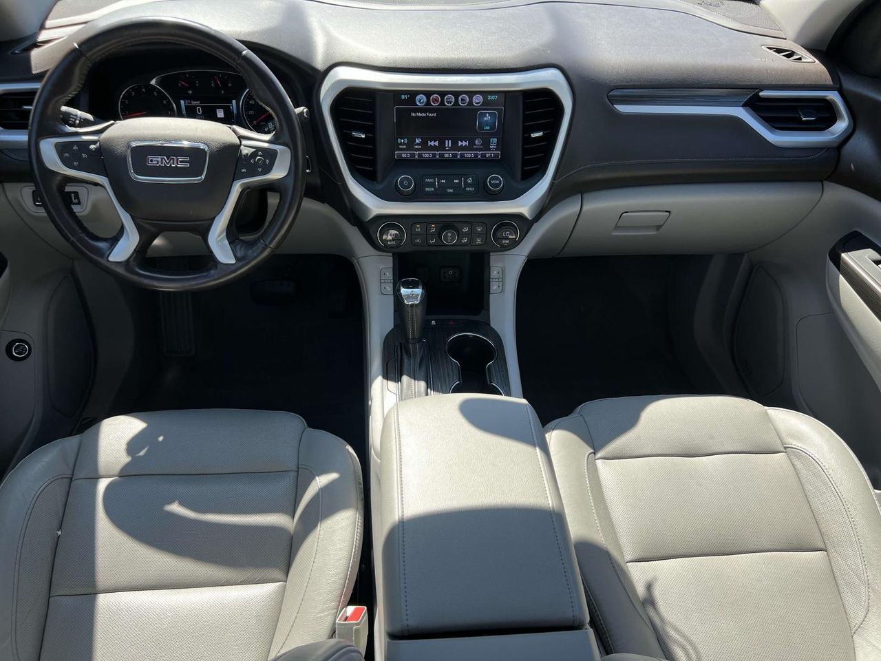 2017 Gmc Acadia SLT photo 12