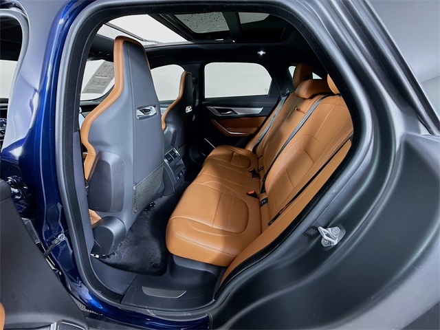 2024 Jaguar F-PACE P250 R-Dynamic S photo 23