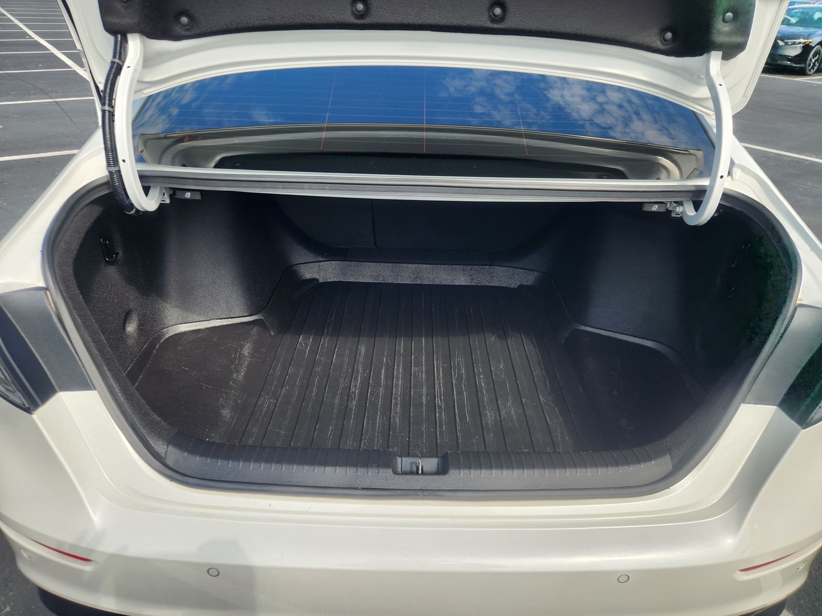 2023 Honda Accord Hybrid EX-L photo 29