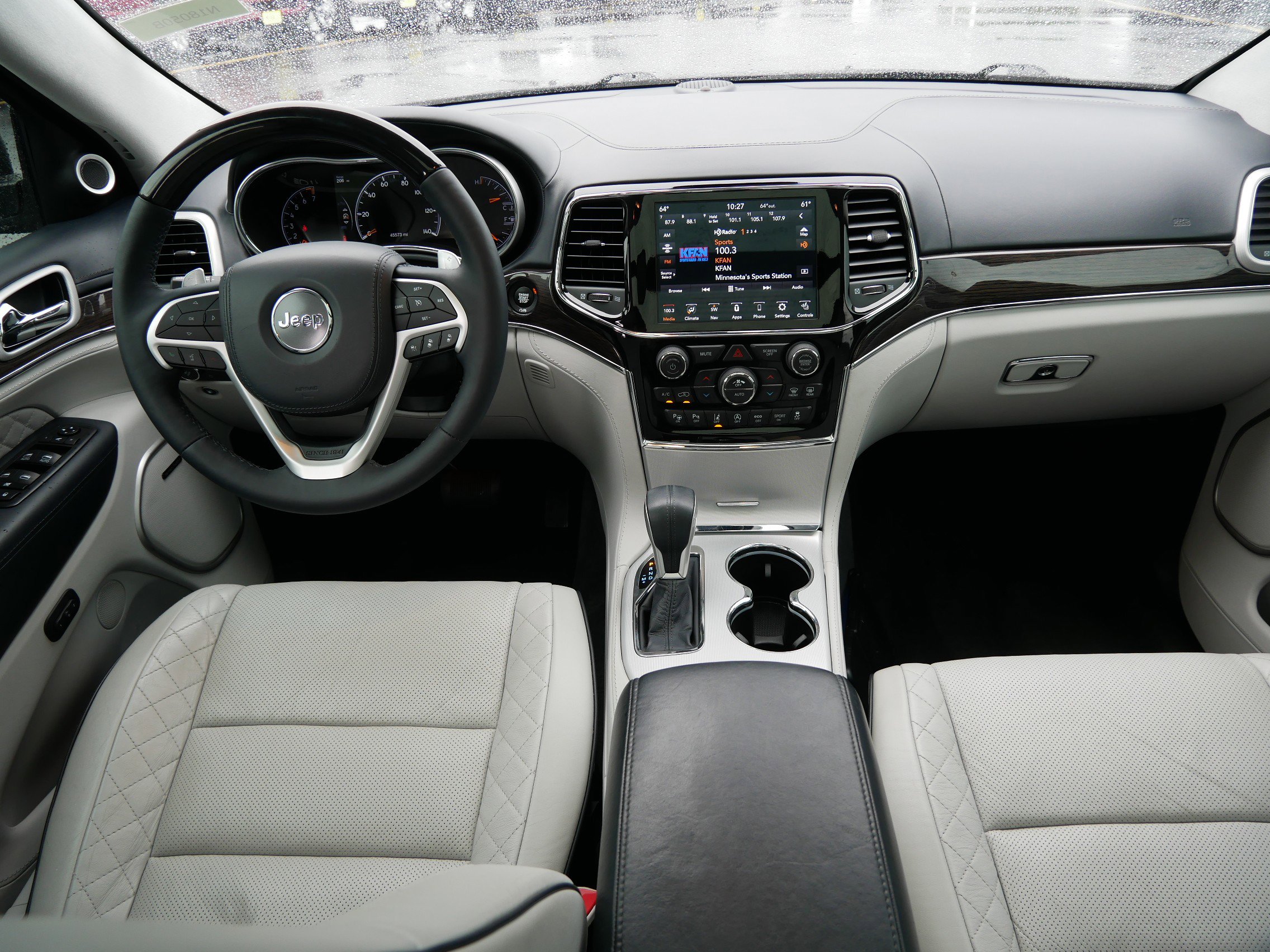 2020 Jeep Grand Cherokee Summit photo 12