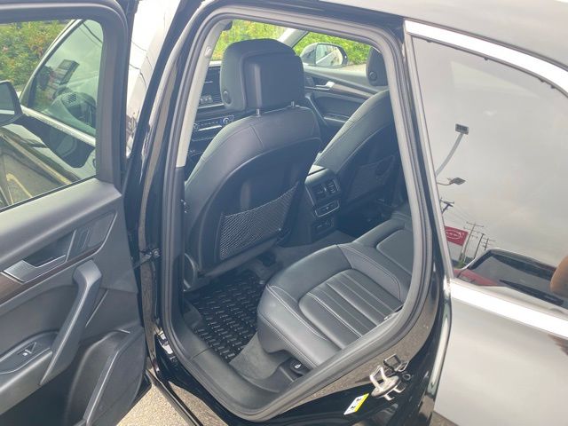 2022 Audi Q5 45 S line Premium photo 20