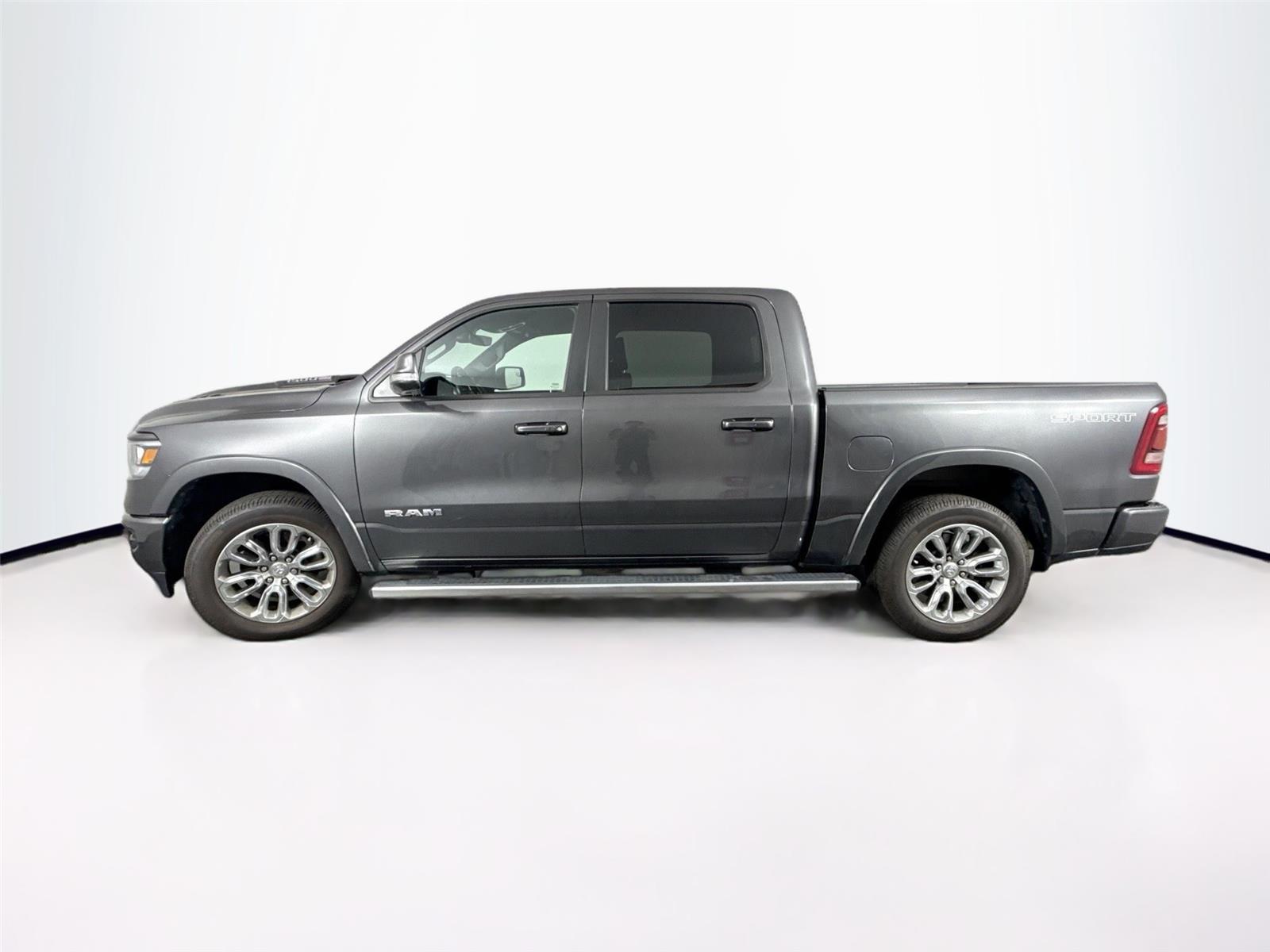 2022 Ram 1500 Laramie photo 9