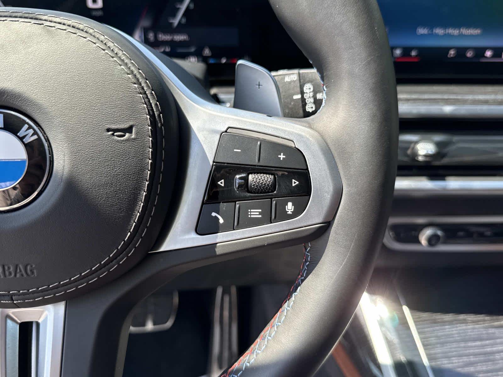 2025 Bmw X7 M60i photo 23