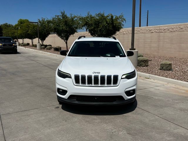 2022 Jeep Cherokee Latitude Lux photo 3
