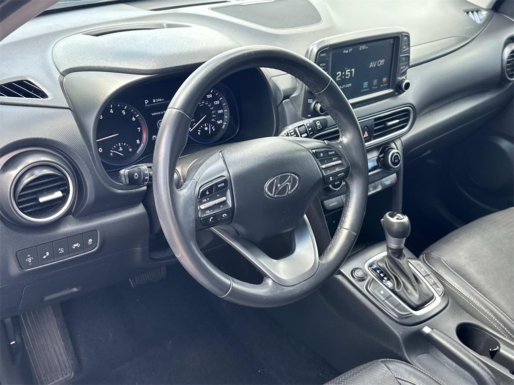 2020 Hyundai Kona Ultimate photo 2