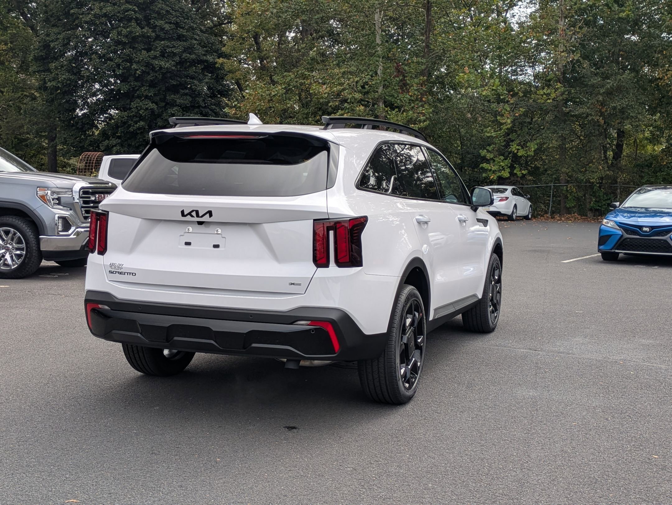 2026 Kia Sorento X-Line EX photo 4
