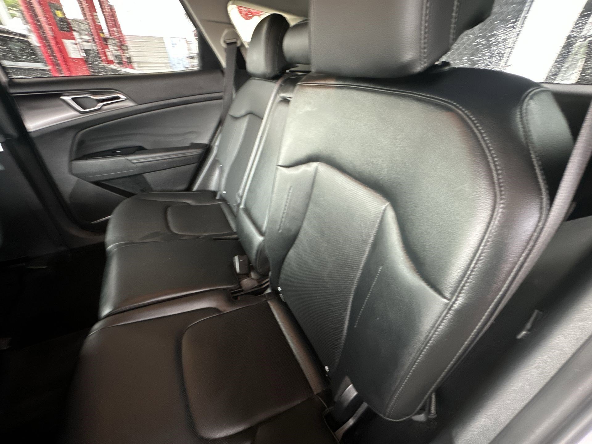 2023 Kia Sportage EX photo 21
