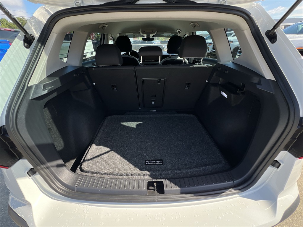 2024 Volkswagen Taos S photo 27