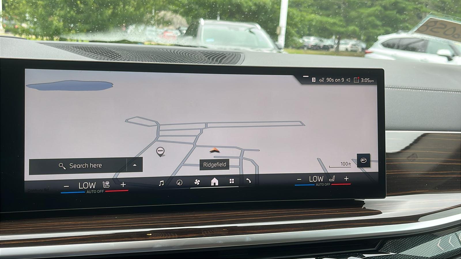 New 2026 Dravit Grey Metallic BMW xDrive40i image 17