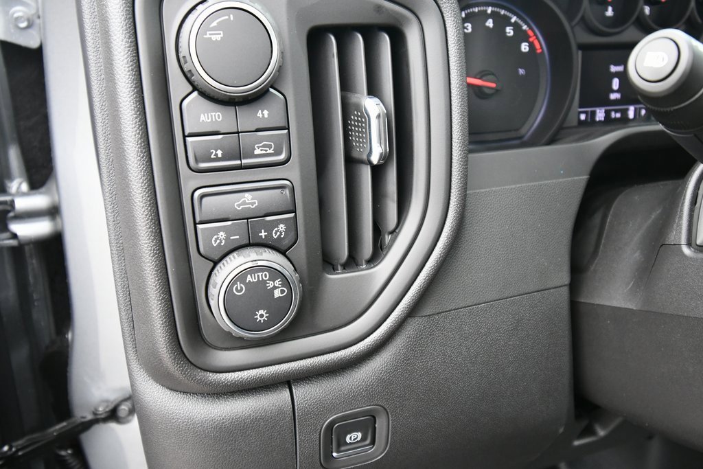 2026 Chevrolet Silverado 1500 Work Truck photo 14