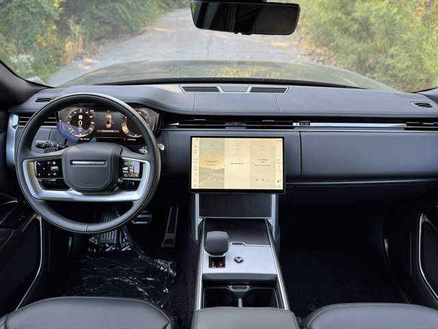 2025 Land Rover Range Rover SE photo 28
