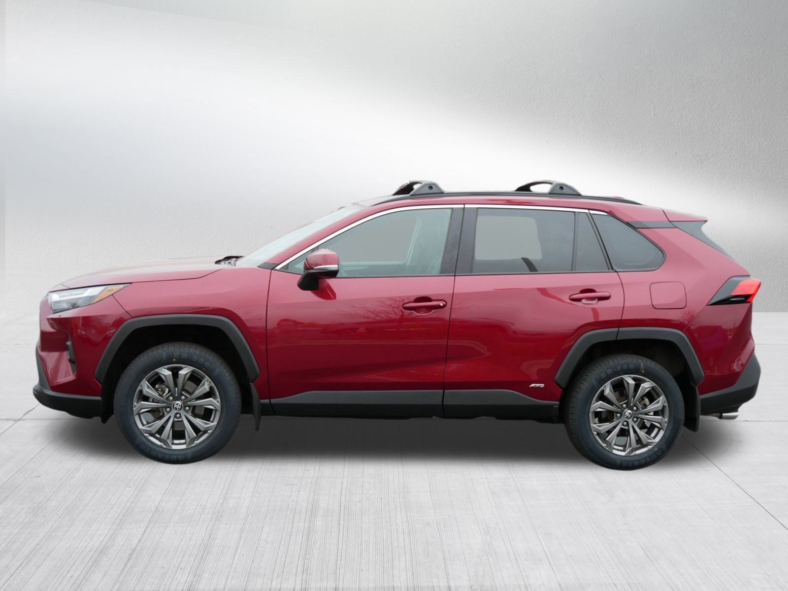 2022 Toyota RAV4 Hybrid XLE Premium photo 4