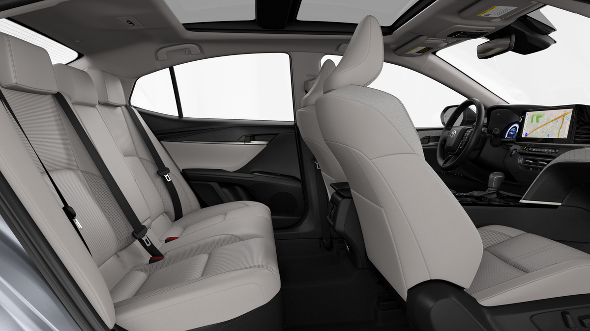 2026 Toyota Camry XLE photo 3