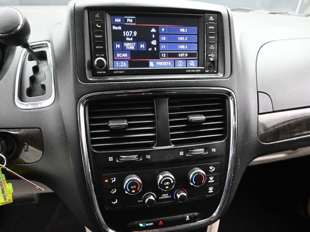 2019 Dodge Grand Caravan SE photo 13