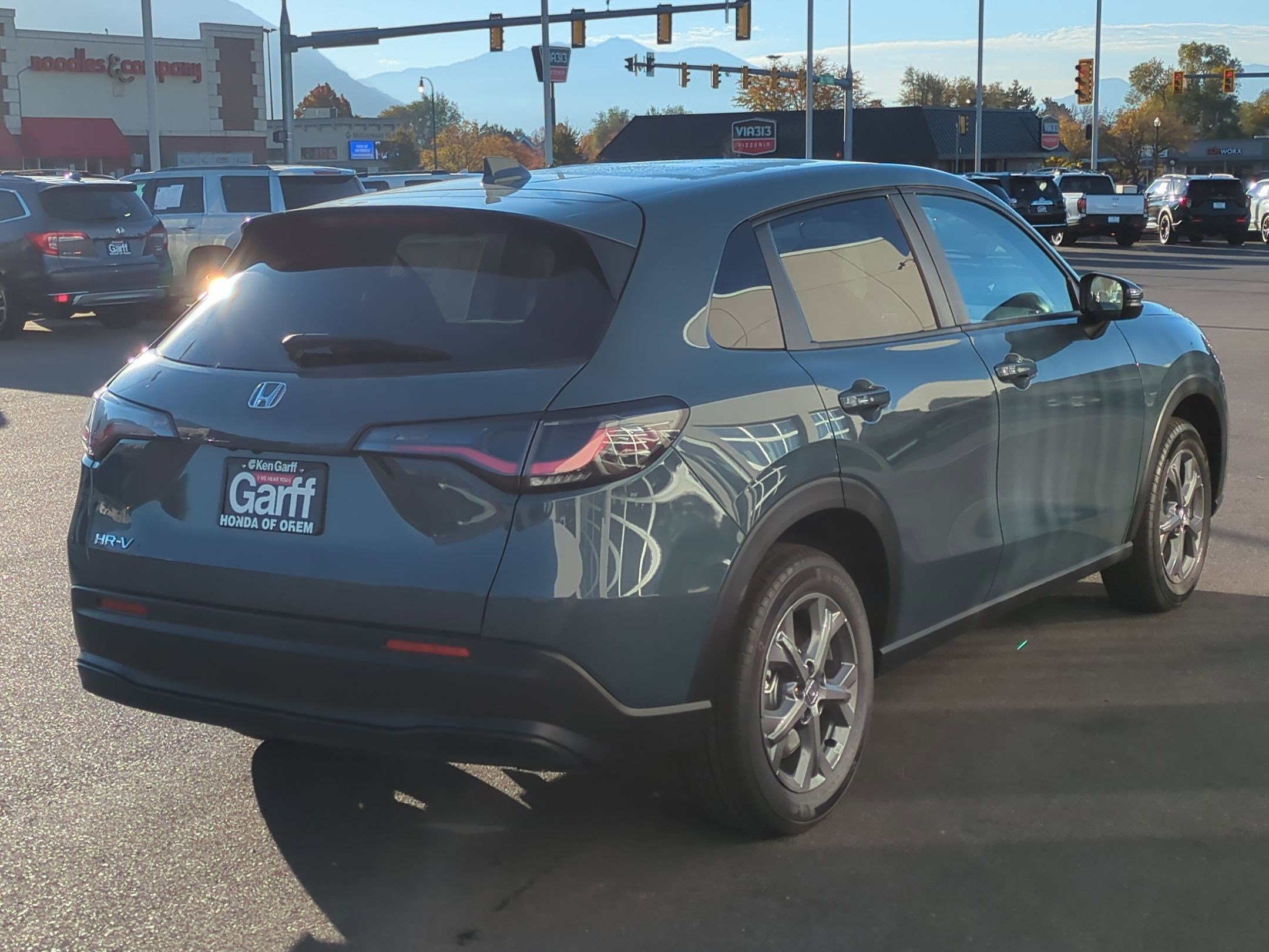 2026 Honda HR-V LX photo 3