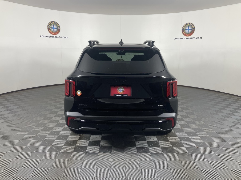 2026 Kia Sorento X-Line photo 8