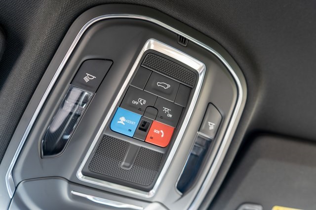2023 Jeep Grand Cherokee Altitude photo 24