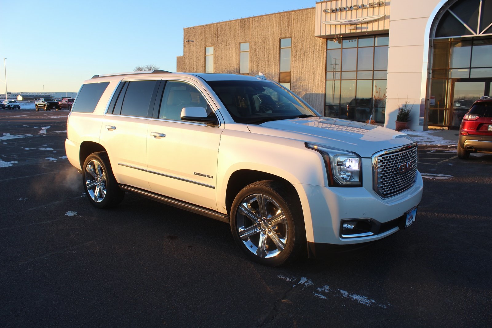 Used 2017 GMC Yukon Denali with VIN 1GKS2CKJXHR349012 for sale in Luverne, Minnesota