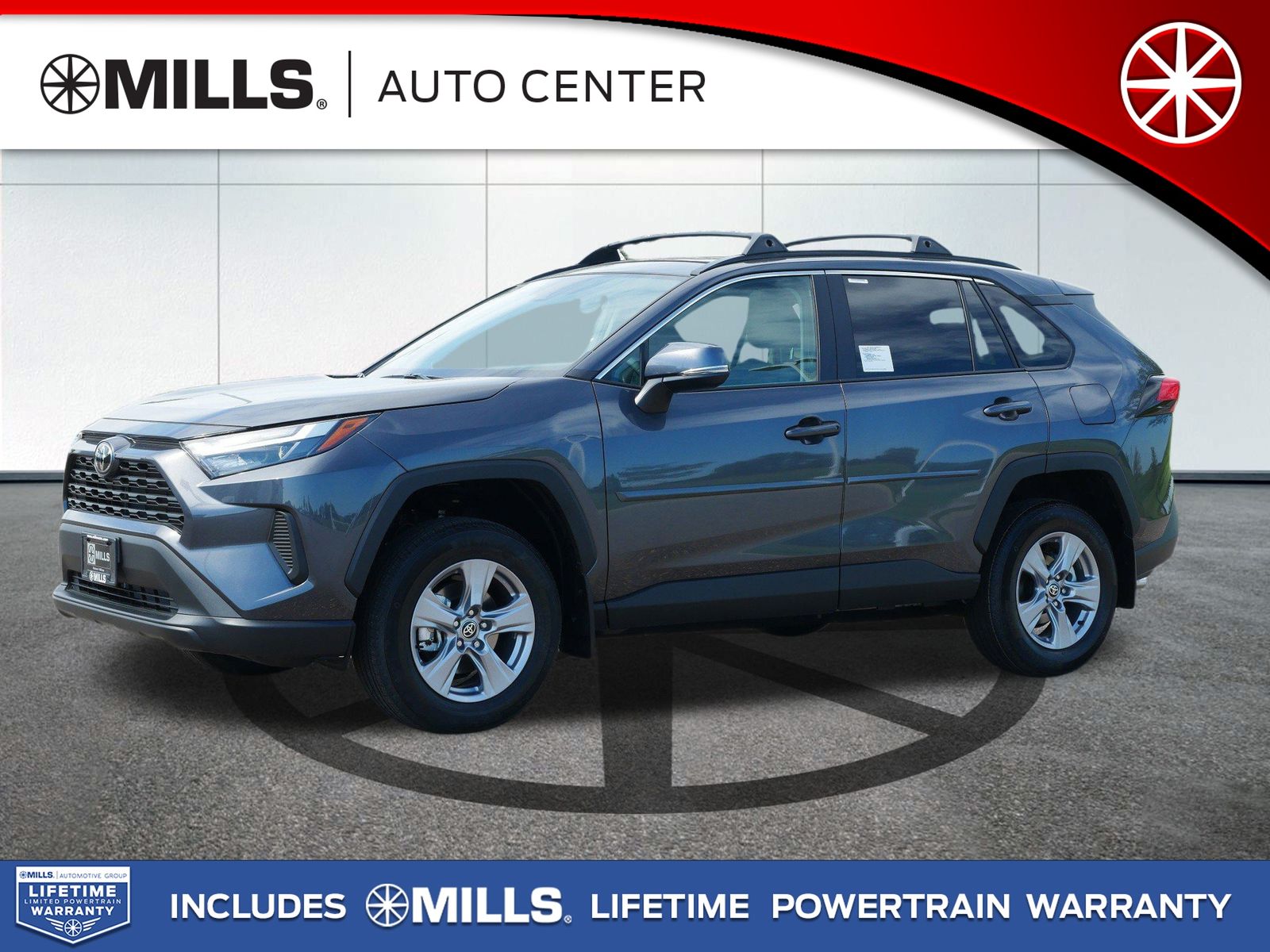 2025 Toyota RAV4 XLE's photo