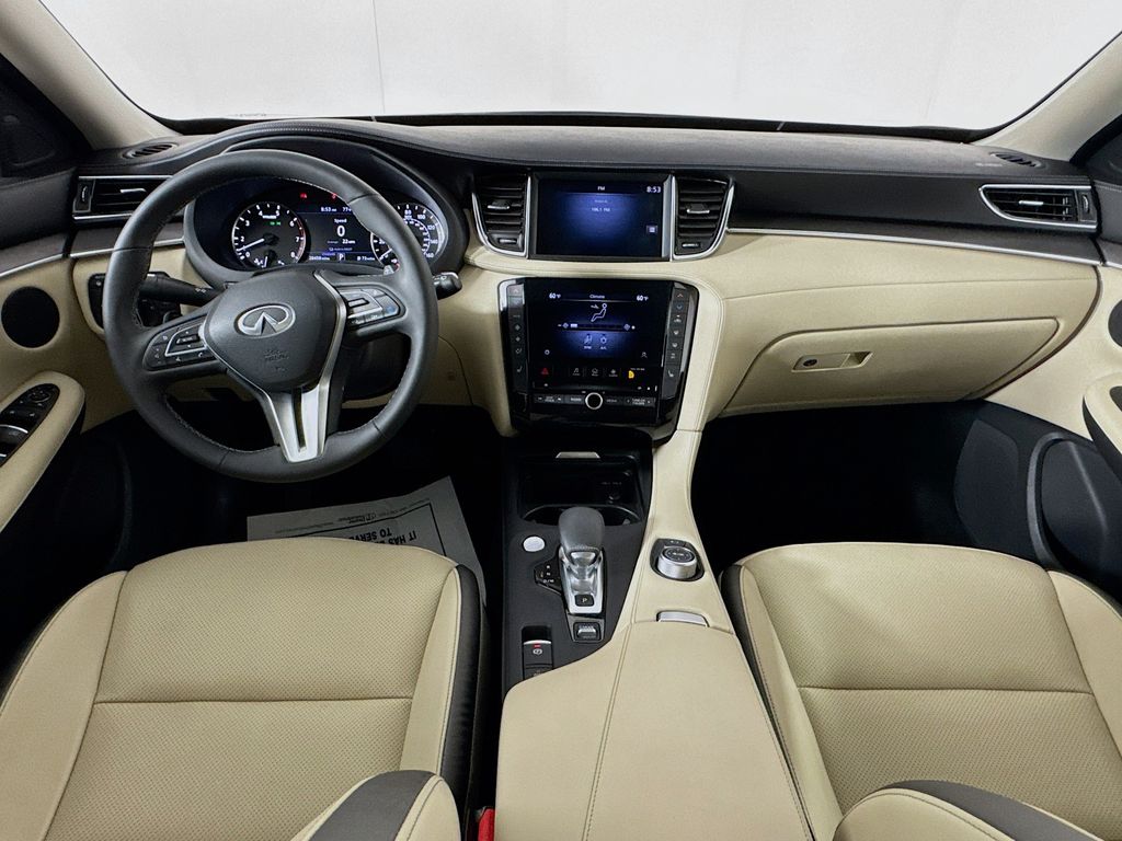 2022 Infiniti QX50 Luxe photo 22