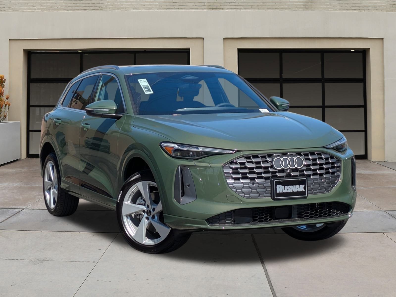 2025 Audi Q5 2.0T Premium Plus photo 15