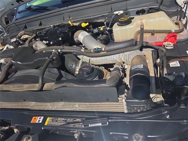 2016 Ford F-350 XLT photo 28