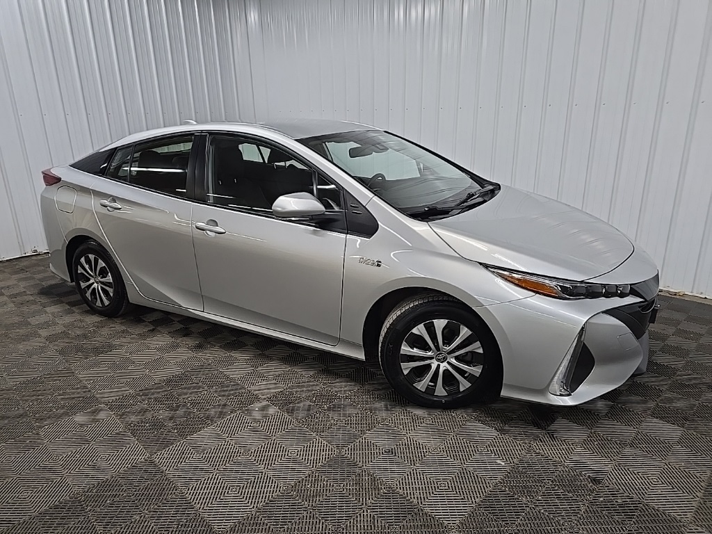 2022 Toyota Prius Prime XLE