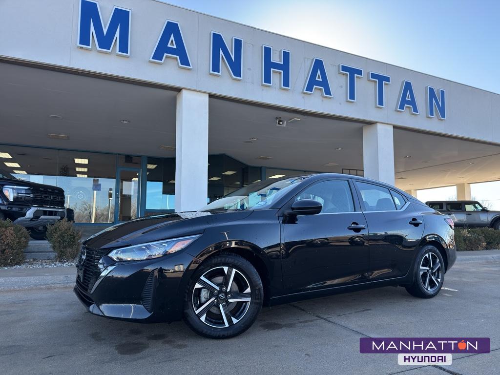 2024 Nissan Sentra SV's photo