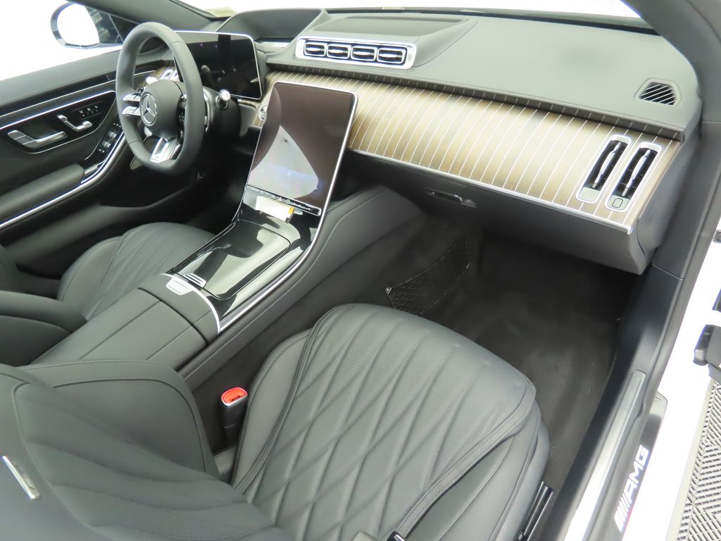 2026 Mercedes Benz S 63 e photo 17