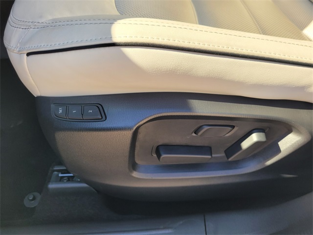 2025 Mazda CX-5 2.5 S Preferred photo 4