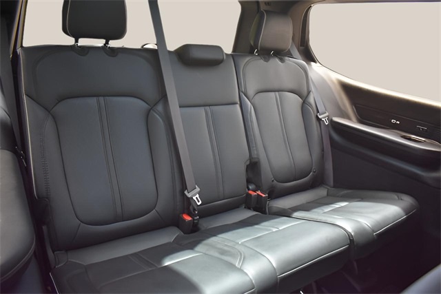 2024 Jeep Grand Wagoneer II photo 20