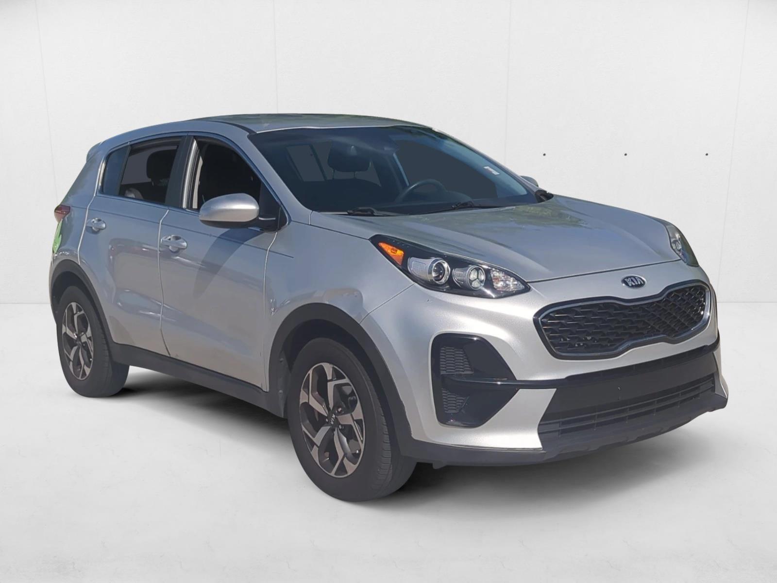 2020 Kia Sportage LX photo 3