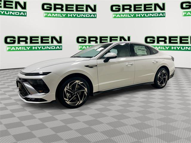 2026 Hyundai Sonata SEL's photo