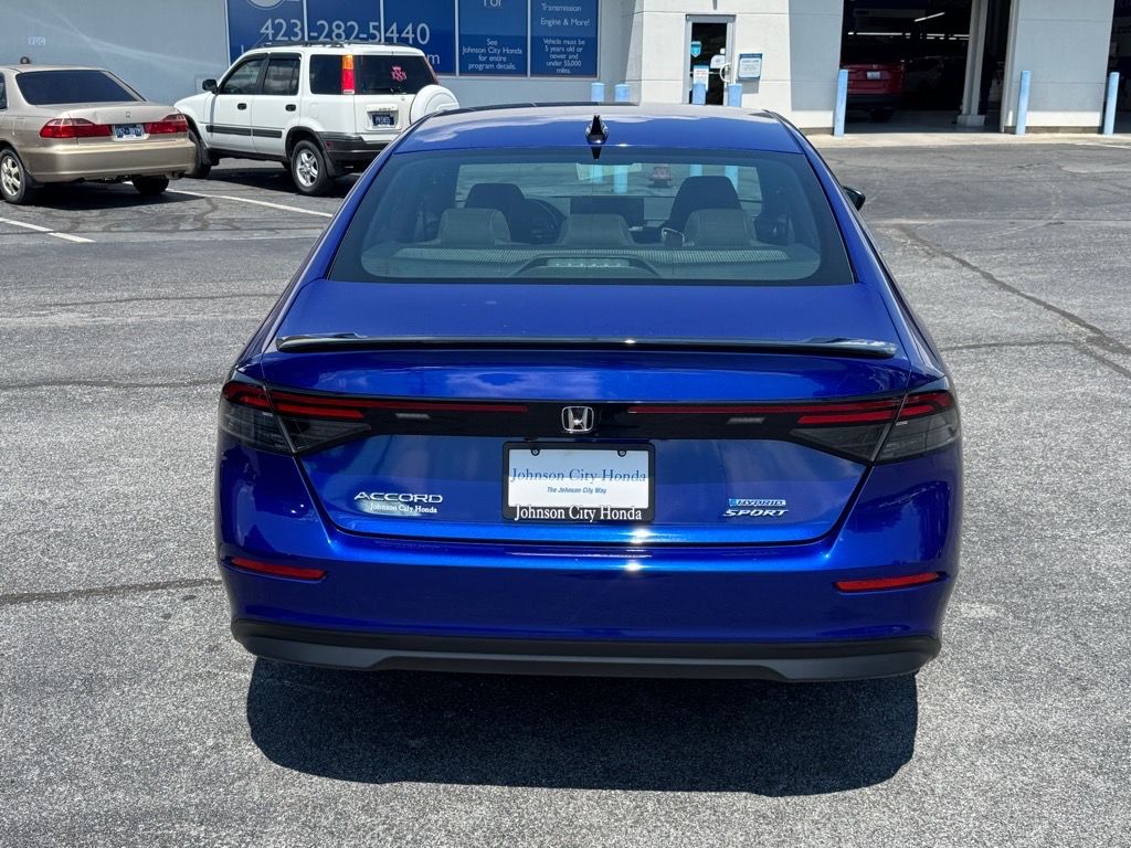 2024 Honda Accord Hybrid Sport photo 3