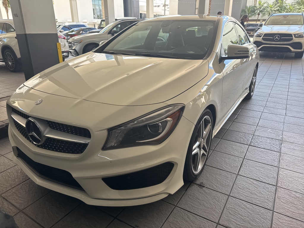 2014 Mercedes Benz CLA 250 photo 3