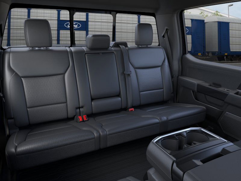 2025 Ford F-150 Lariat photo 9