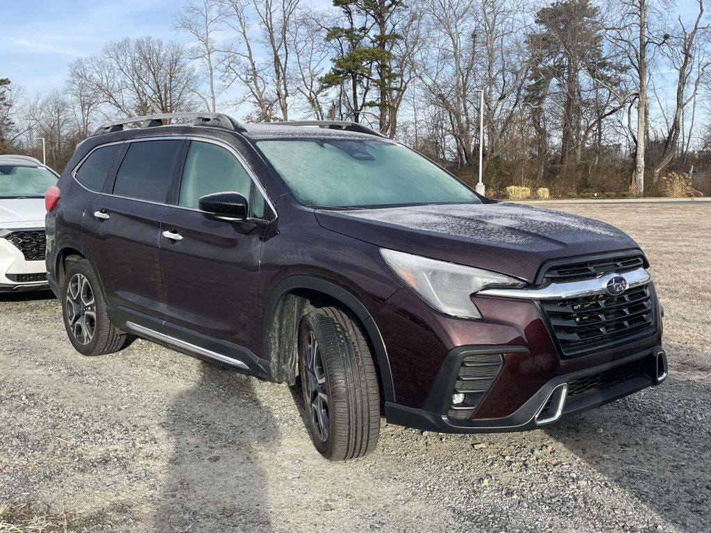 2025 Subaru Ascent Touring's photo