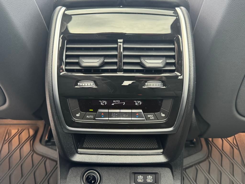 2026 Bmw X7 xDrive40i photo 16