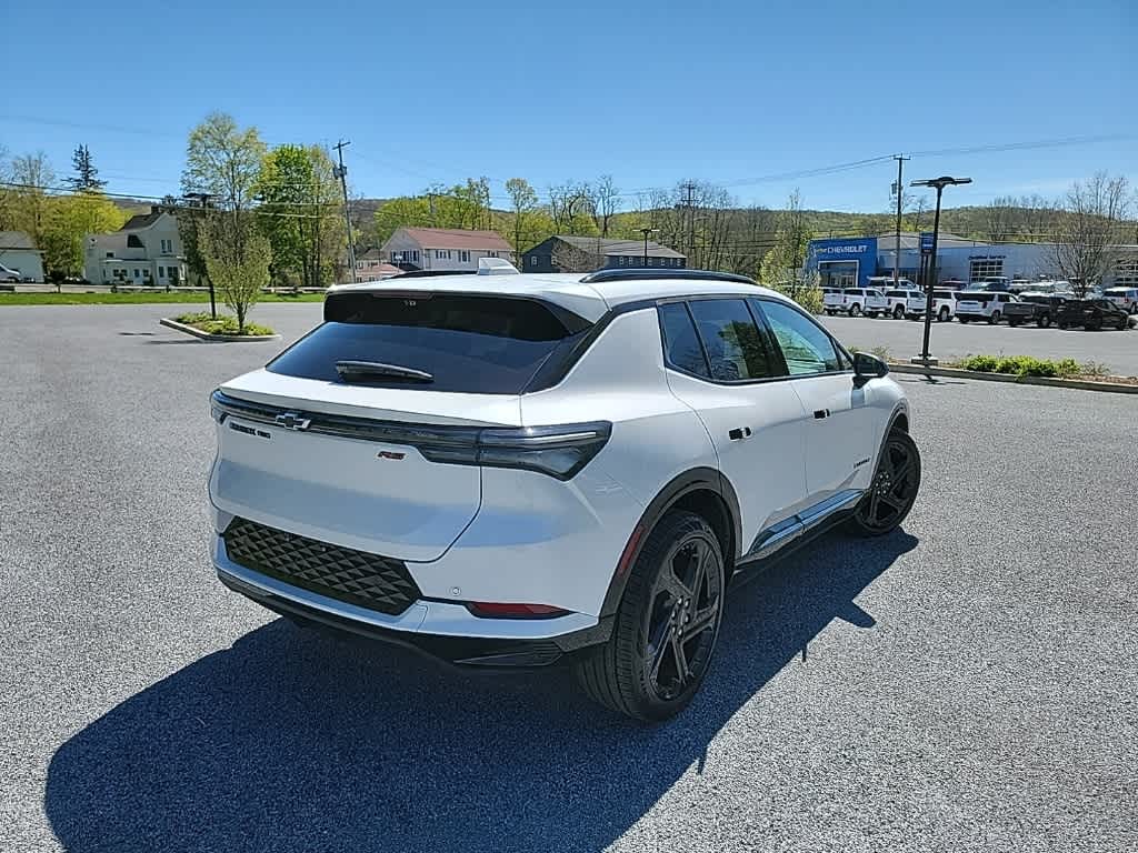2025 Chevrolet Equinox EV 3RS photo 3