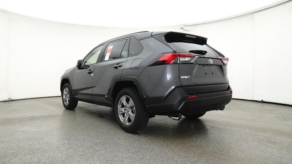 2025 Toyota RAV4 Hybrid LE photo 14