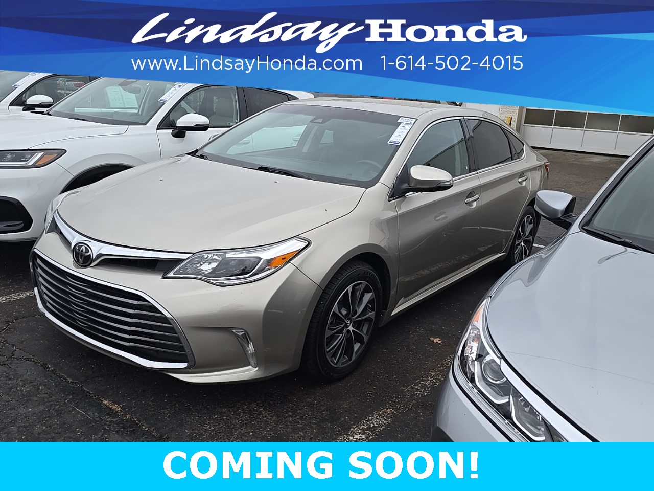 2017 Toyota Avalon XLE's photo