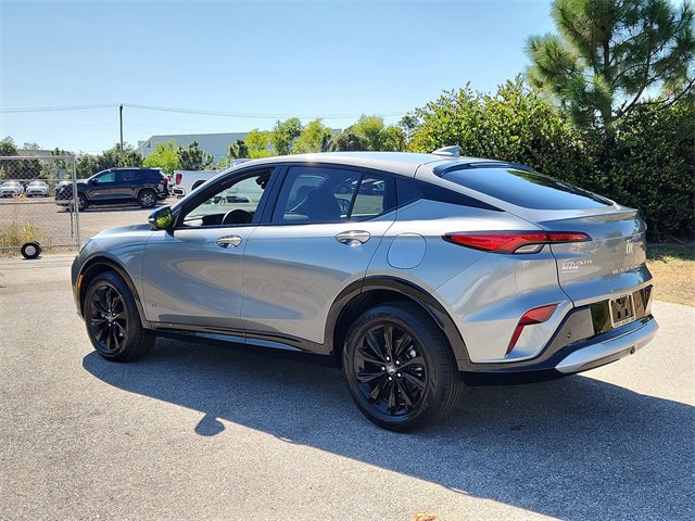 2025 Buick Envista ST photo 2