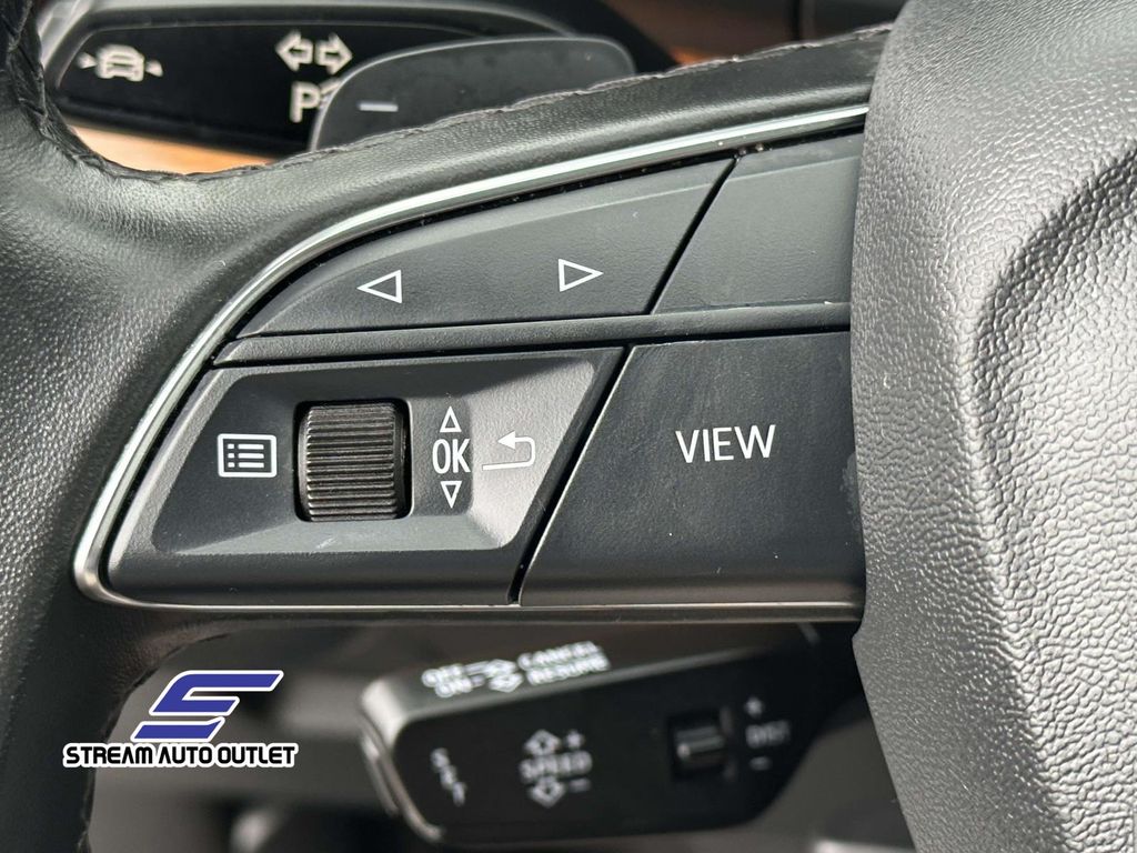 2023 Audi Q5 45 S line Premium photo 18