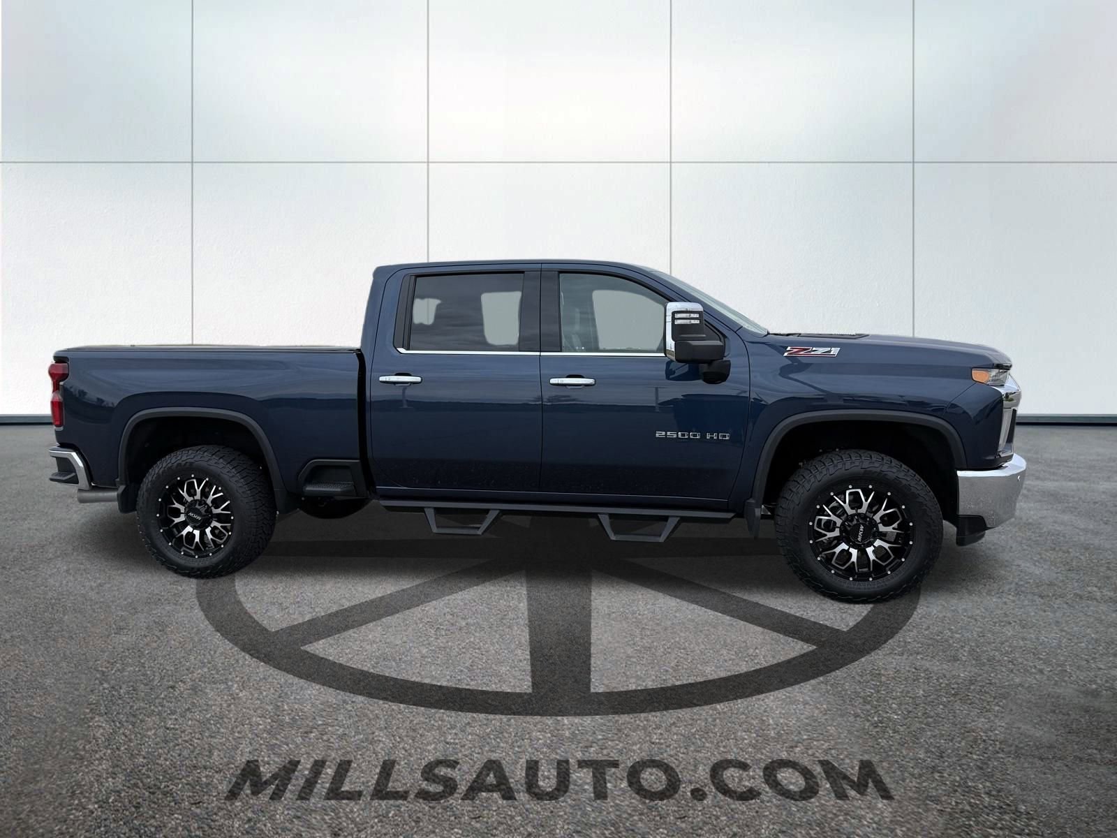 2020 Chevrolet Silverado 2500HD LTZ photo 2