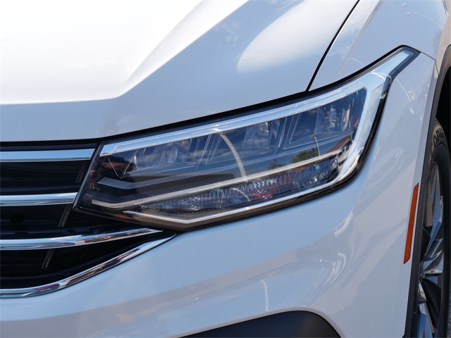 2022 Volkswagen Tiguan SE photo 33