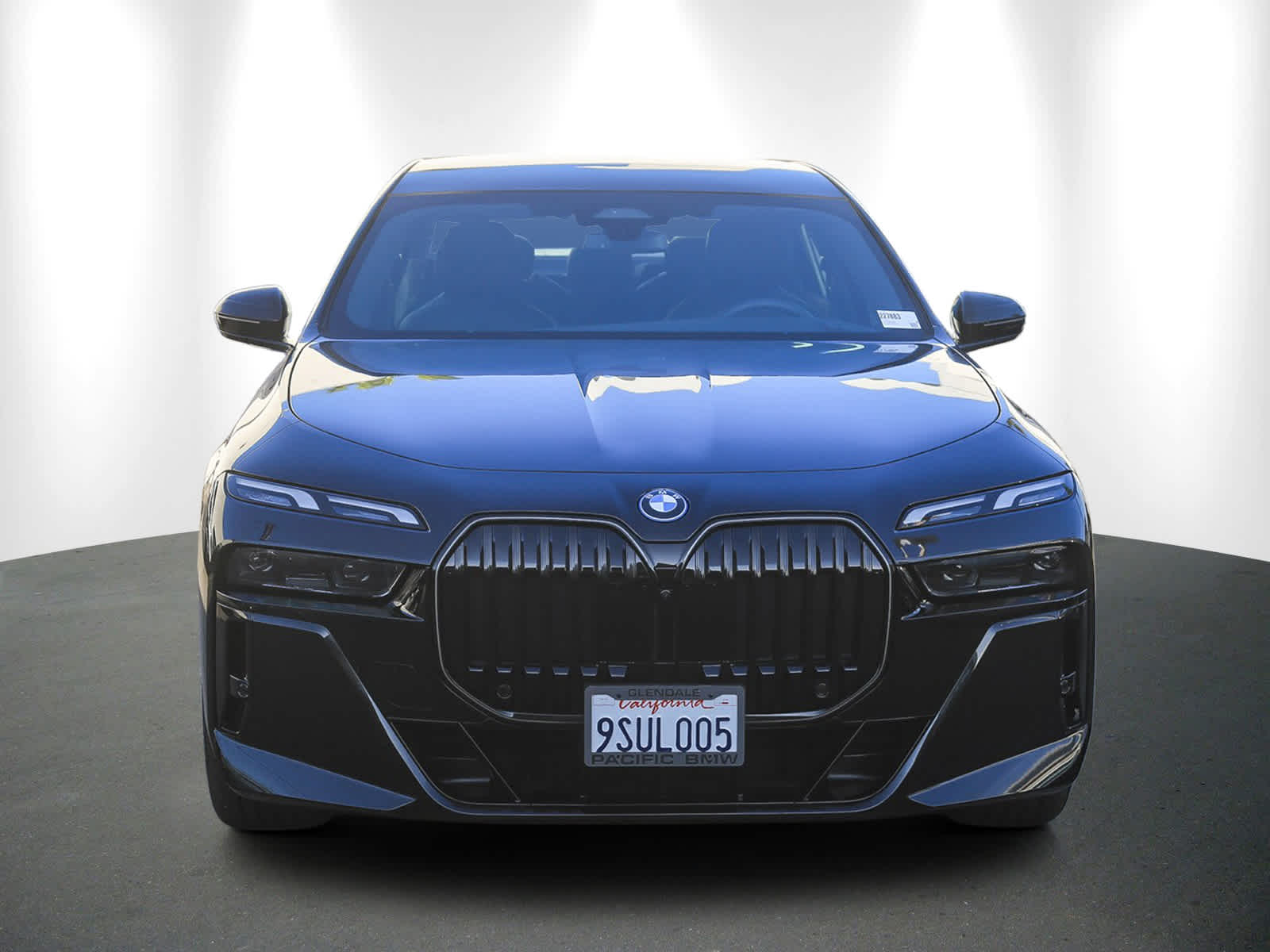 Used 2025 BMW i7 60 with VIN WBY53EJ05SCV13642 for sale in Glendale, CA