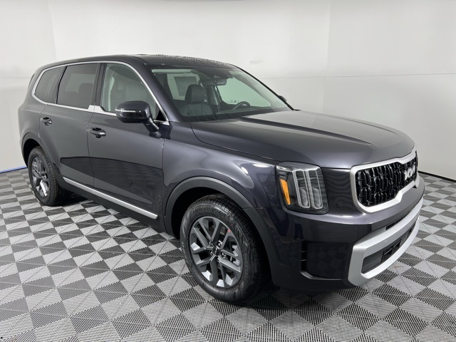 2025 Kia Telluride LX's photo