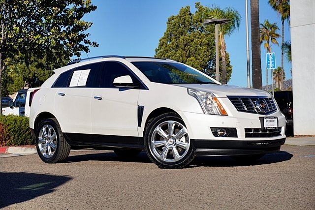 Used 2015 White Cadillac Premium image 1