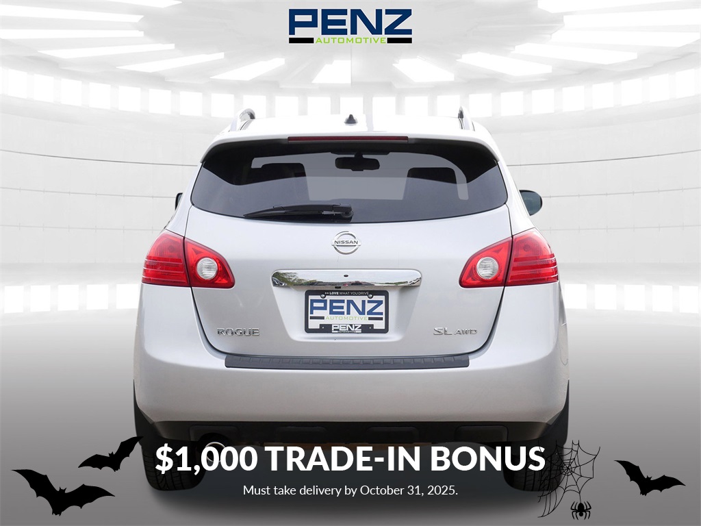 2013 Nissan Rogue SL photo 4